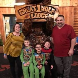 Meet your Posher, Danielle